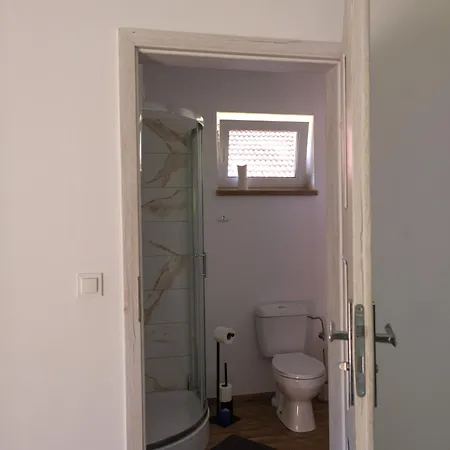 Pod Brzozami بيت للعطل Sarbsk